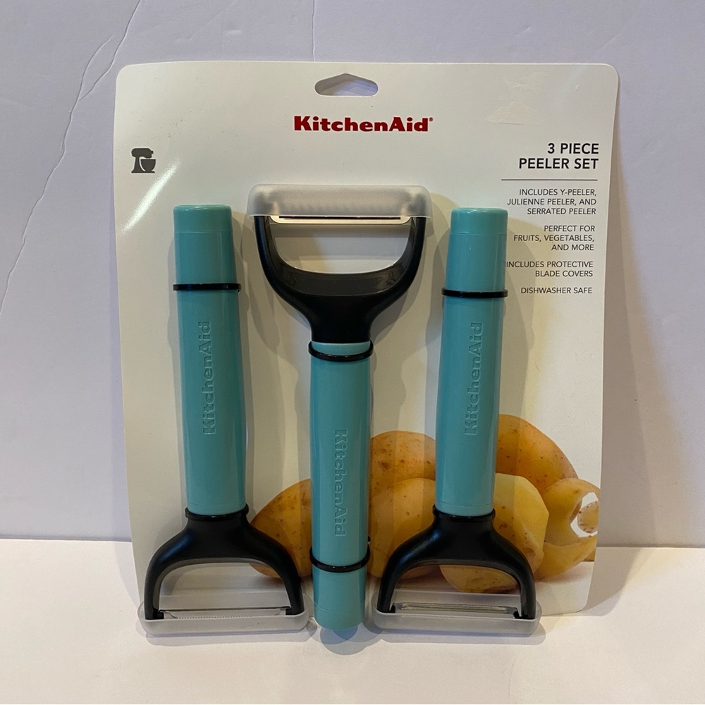 KitchenAid Kitchen Aid 3-piece Peeler Set + Protective Covers Aqua Sky Blue NWT